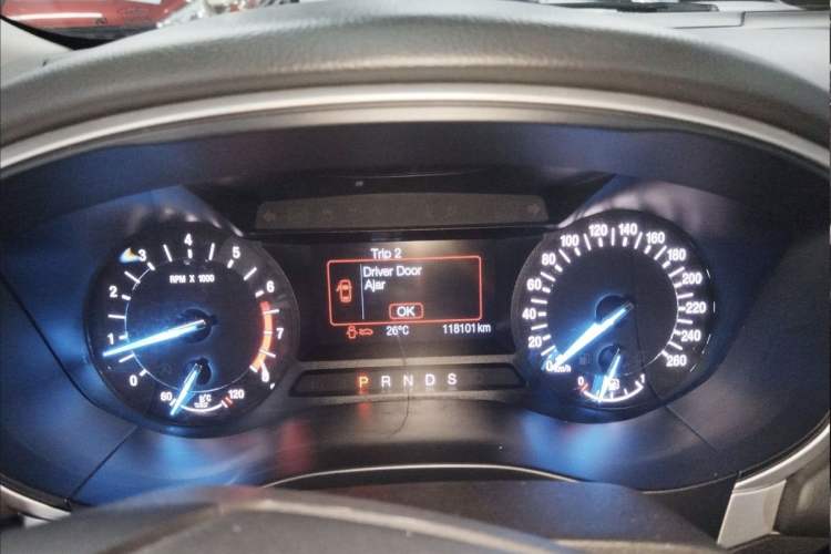 Used Ford Mondeo 2013 1.5L GTDi180 Fashion Edition Odometer Close Up
