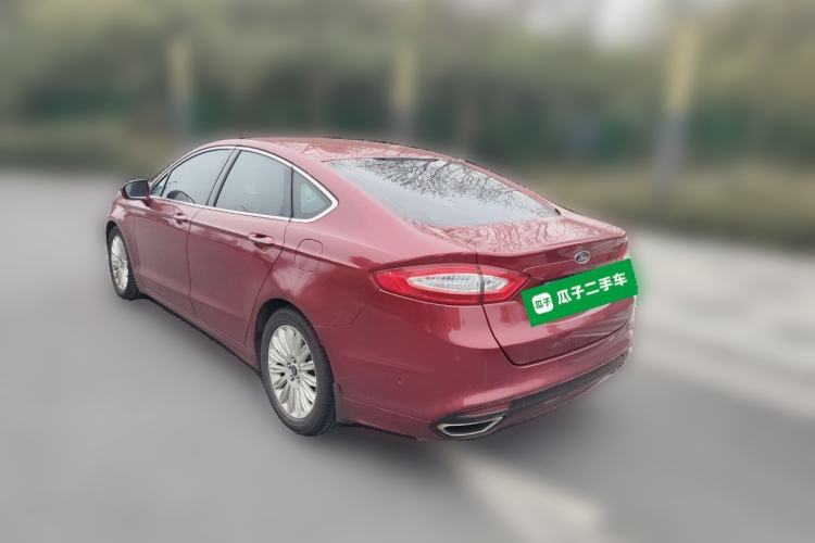 Used Ford Mondeo 2013 2.0L GTDi 200 Luxury Model Rear Left 45 Deg