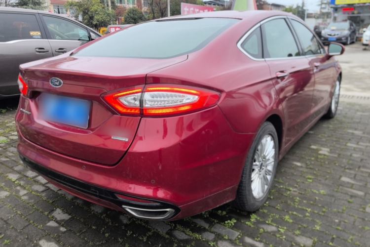 Used Ford Mondeo 2013 2.0L GTDi 200 Fashion Edition Rear Right 45 Deg