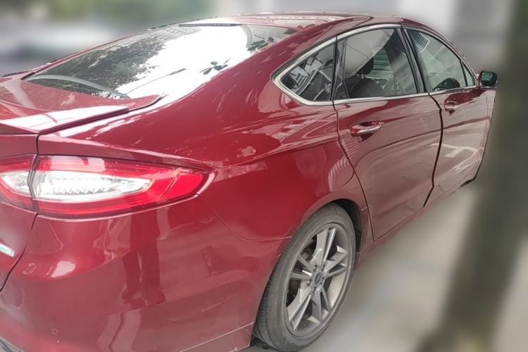 Used Ford Mondeo 2013 2.0L GTDi240 Luxury Sport Model Rear Right 45 Deg