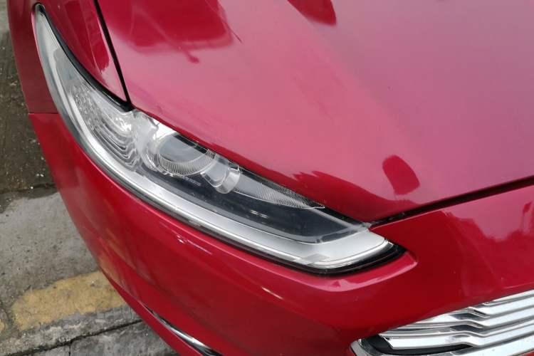 Used Ford Mondeo 2013 2.0L GTDi 200 Fashion Edition Right Front Headlight