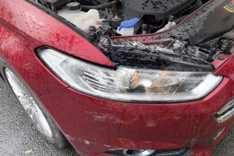 Used Ford Mondeo 2013 2.0L GTDi 200 Fashion Edition Right Front Headlight