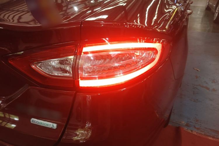 Used Ford Mondeo 2013 1.5L GTDi180 Fashion Edition Right Rear Taillight