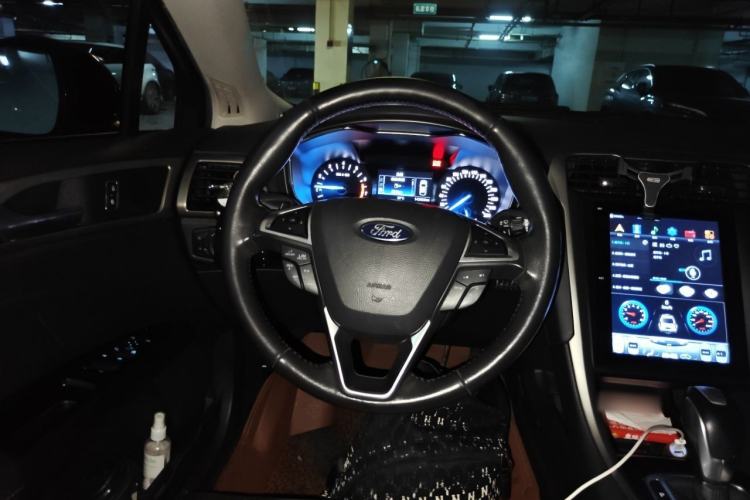 Used Ford Mondeo 2013 2.0L GTDi 200 Fashion Edition Steering Wheel