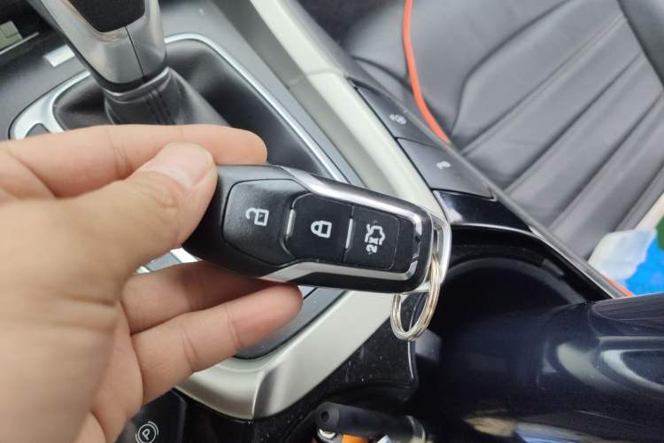Used Ford Mondeo 2013 2.0L GTDi 200 Luxury Model Vehicle Key