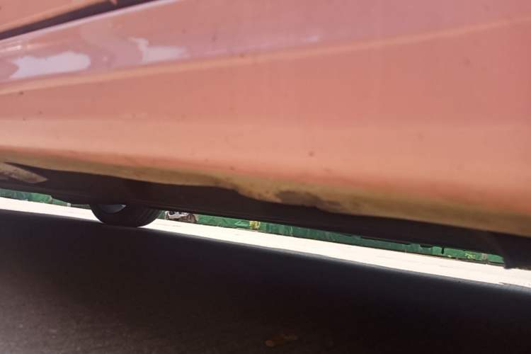 Used Ford Mondeo 2013 2.0L GTDi 200 Luxury Model Right Side Sill