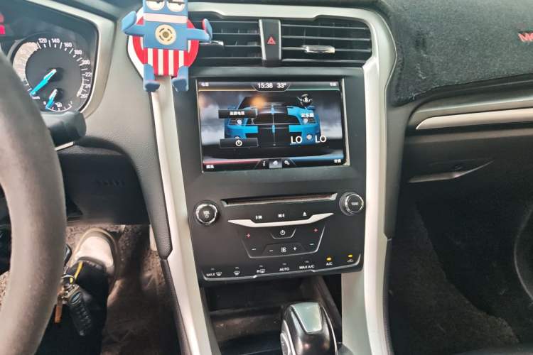 Used Ford Mondeo 2013 1.5L GTDi180 Fashion Edition Audio And AC Panel