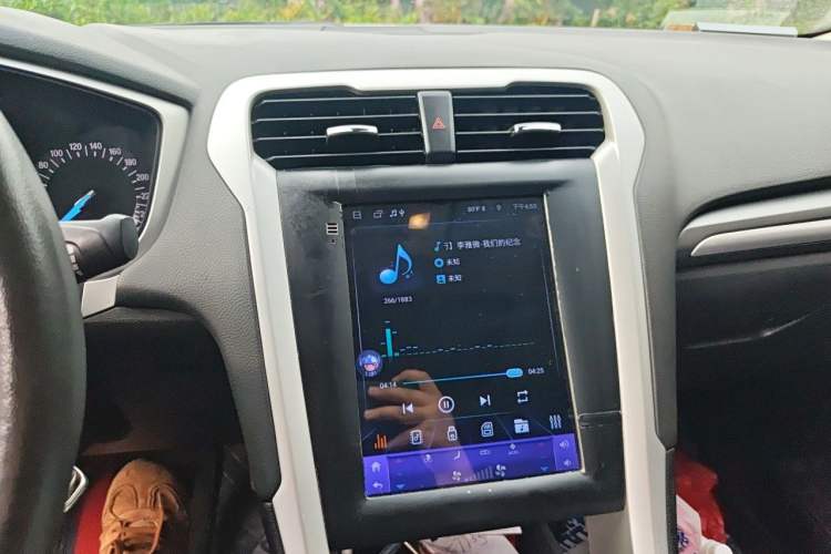 Used Ford Mondeo 2013 1.5L GTDi180 Fashion Edition Audio And AC Panel