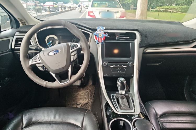 Used Ford Mondeo 2013 1.5L GTDi180 Fashion Edition Center Console
