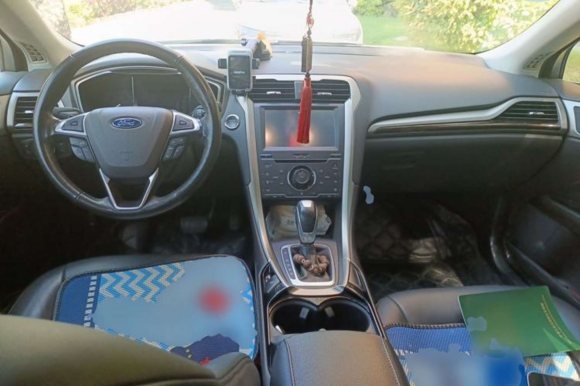 Used Ford Mondeo 2013 2.0L GTDi 200 Fashion Edition Center Console