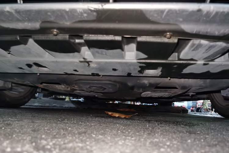 Used Ford Mondeo 2013 2.0L GTDi 200 Fashion Edition Chassis Front
