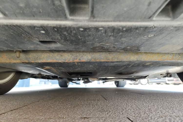 Used Ford Mondeo 2013 2.0L GTDi 200 Luxury Model Chassis Front