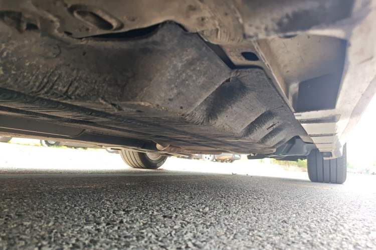Used Ford Mondeo 2013 2.0L GTDi 200 Fashion Edition Chassis Front Left
