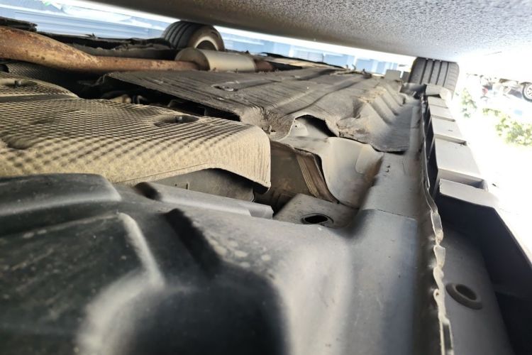 Used Ford Mondeo 2013 2.0L GTDi 200 Luxury Model Chassis Rear Left