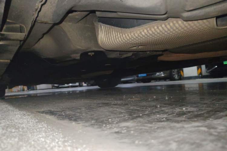 Used Ford Mondeo 2013 2.0L GTDi 200 Fashion Edition Chassis Rear Left