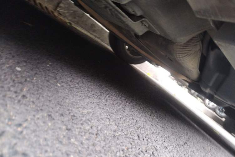 Used Ford Mondeo 2013 2.0L GTDi 200 Fashion Edition Chassis Rear Left