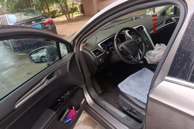 Used Ford Mondeo 2013 1.5L GTDi180 Fashion Edition Driver Seat
