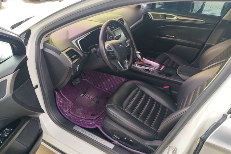 Used Ford Mondeo 2013 2.0L GTDi 200 Luxury Model Driver Seat