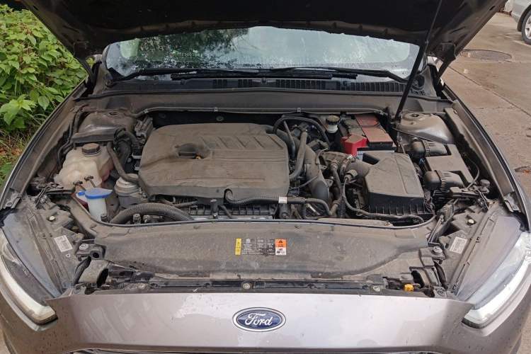 Used Ford Mondeo 2013 1.5L GTDi180 Fashion Edition Engine Bay