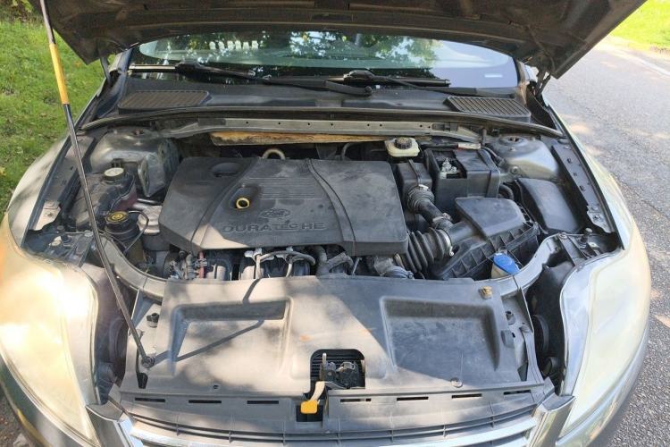 Used Ford Mondeo 2013 2.3L Luxury Model Engine Bay