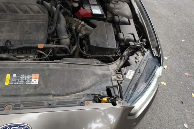 Used Ford Mondeo 2013 1.5L GTDi180 Fashion Edition Engine Bay Left
