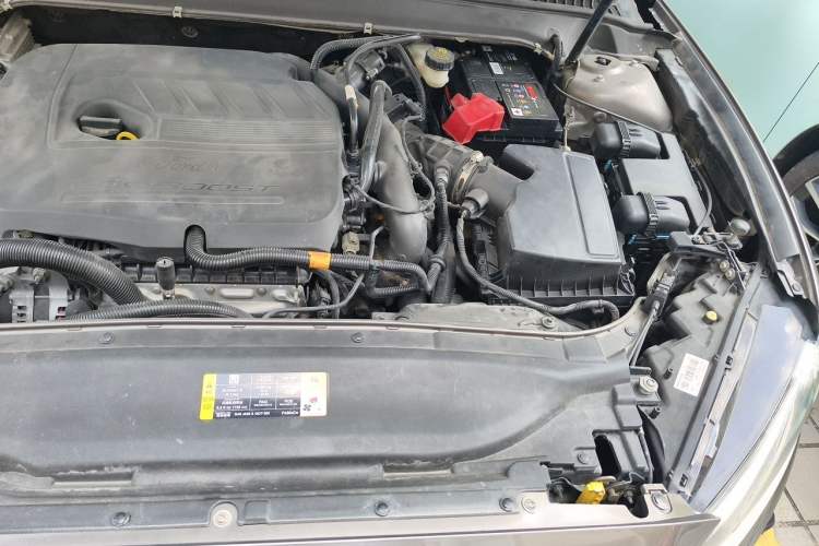 Used Ford Mondeo 2013 1.5L GTDi180 Fashion Edition Engine Bay Left