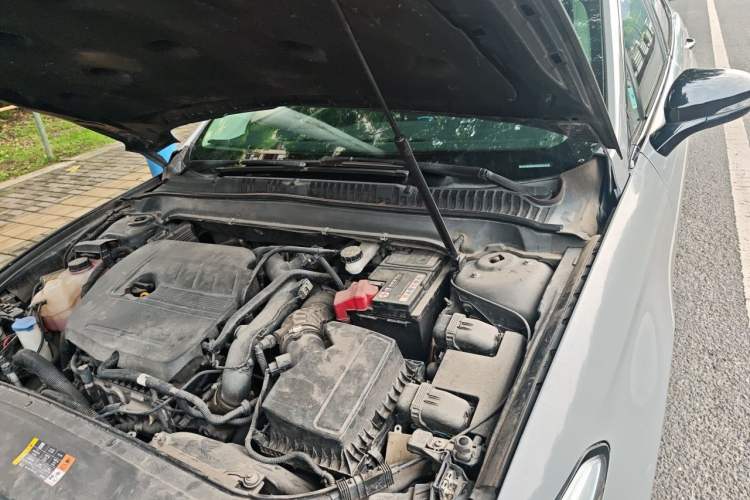 Used Ford Mondeo 2013 1.5L GTDi180 Fashion Edition Engine Bay Left