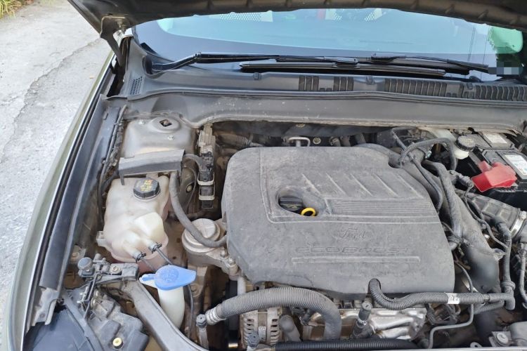 Used Ford Mondeo 2013 1.5L GTDi180 Fashion Edition Engine Bay Right