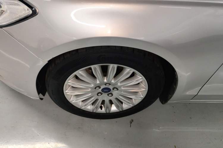 Used Ford Mondeo 2013 2.0L GTDi 200 Fashion Edition Exterior 7