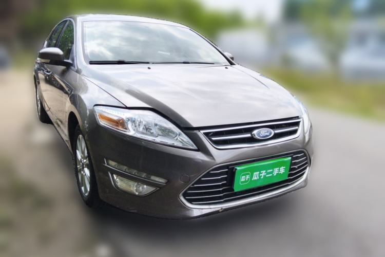 Used Ford Mondeo 2013 2.3L Fashion Edition Front Right 45 Deg