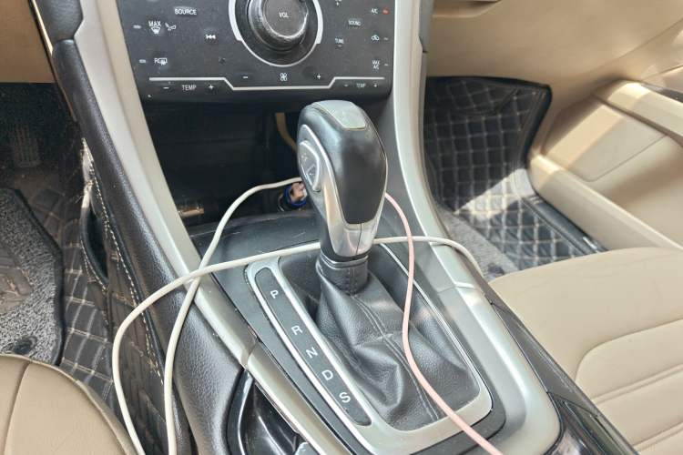 Used Ford Mondeo 2013 1.5L GTDi180 Fashion Edition Gear Lever