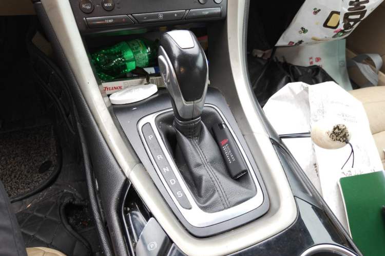 Used Ford Mondeo 2013 1.5L GTDi180 Fashion Edition Gear Lever