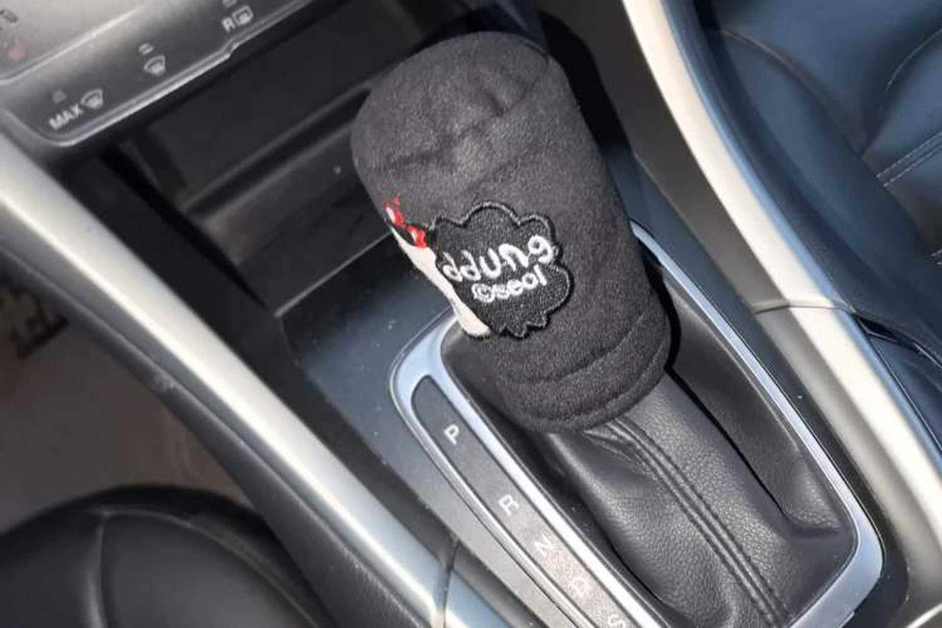 Used Ford Mondeo 2013 2.0L GTDi 200 Luxury Model Gear Lever