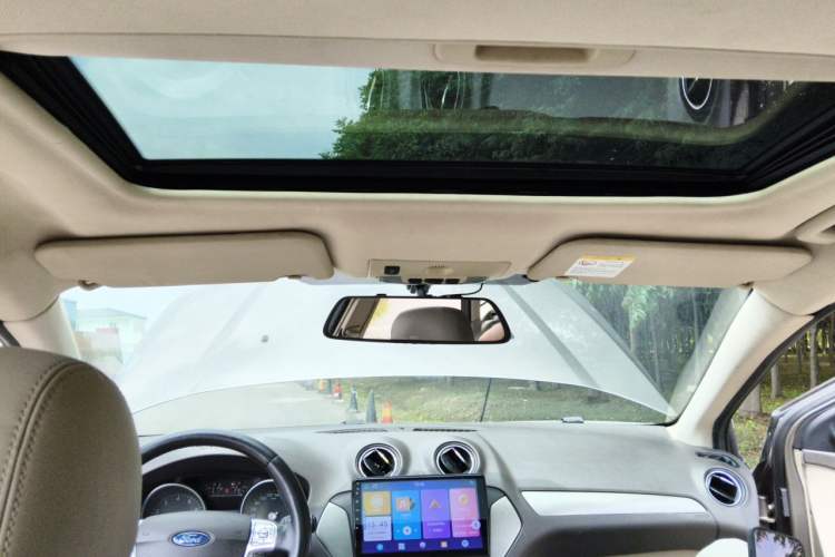Used Ford Mondeo 2013 2.3L Fashion Edition Headliner