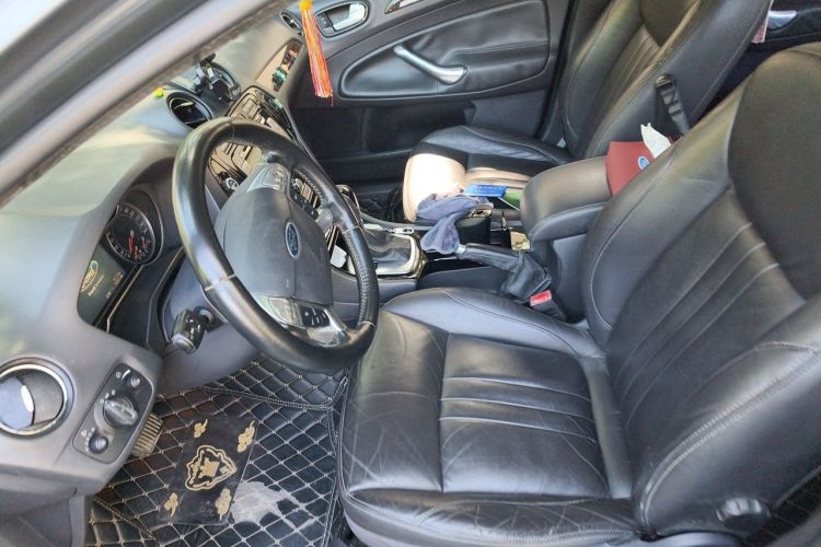 Used Ford Mondeo 2013 2.3L Luxury Model Left Front Seat
