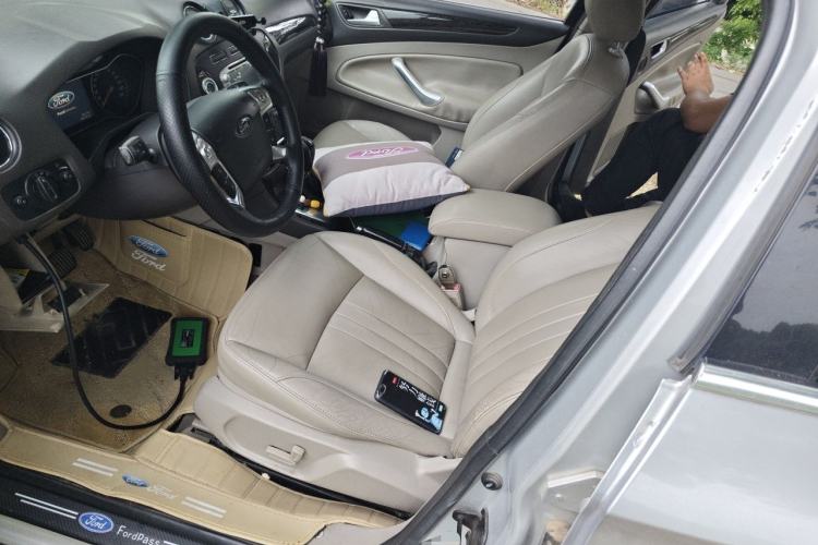 Used Ford Mondeo 2013 2.3L Luxury Model Left Front Seat