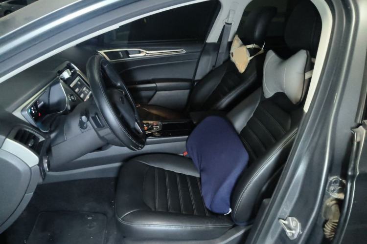 Used Ford Mondeo 2013 2.0L GTDi 200 Luxury Model Left Front Seat