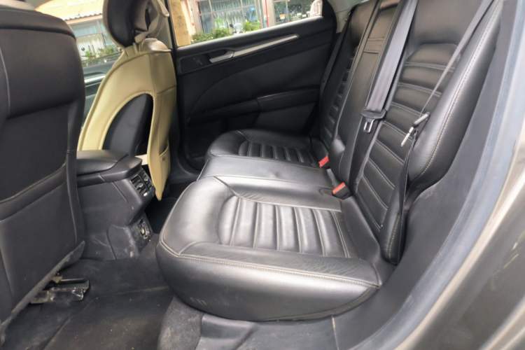 Used Ford Mondeo 2013 1.5L GTDi180 Fashion Edition Left Rear Seat