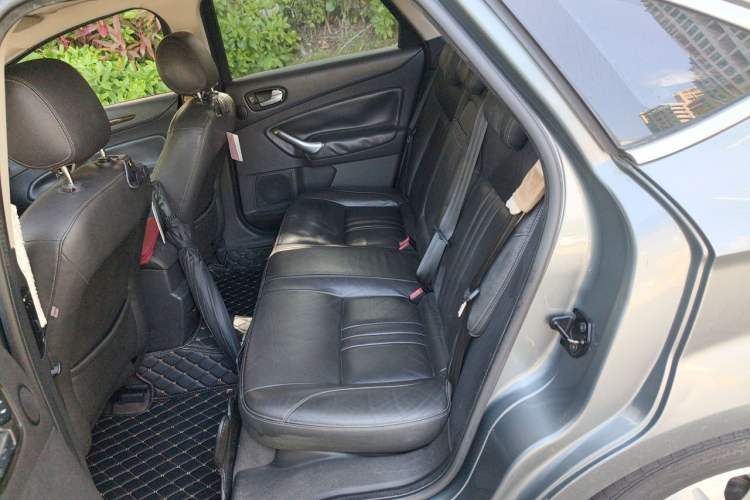 Used Ford Mondeo 2013 2.3L Luxury Model Left Rear Seat