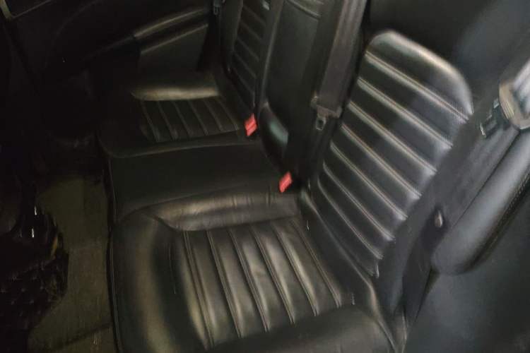 Used Ford Mondeo 2013 2.0L GTDi 200 Fashion Edition Left Rear Seat