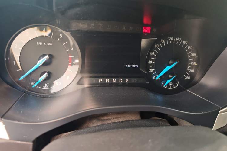 Used Ford Mondeo 2013 1.5L GTDi180 Fashion Edition Odometer Close Up
