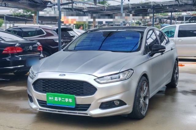 Ojetý Ford Mondeo 2013 2.0L GTDi 200 Luxury Model