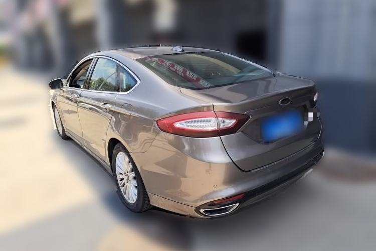 Used Ford Mondeo 2013 2.0L GTDi 200 Luxury Model Rear Left 45 Deg