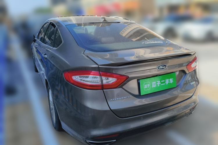 Used Ford Mondeo 2013 2.0L GTDi 200 Luxury Model Rear Left 45 Deg