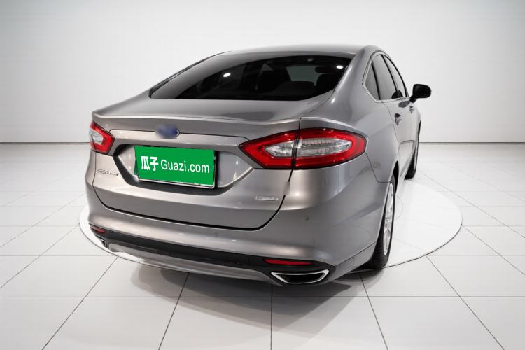 Used Ford Mondeo 2013 2.0L GTDi 200 Fashion Edition Rear Right 45 Deg