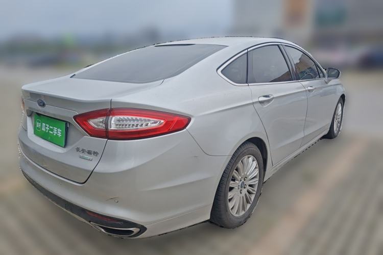 Used Ford Mondeo 2013 2.0L GTDi 200 Fashion Edition Rear Right 45 Deg