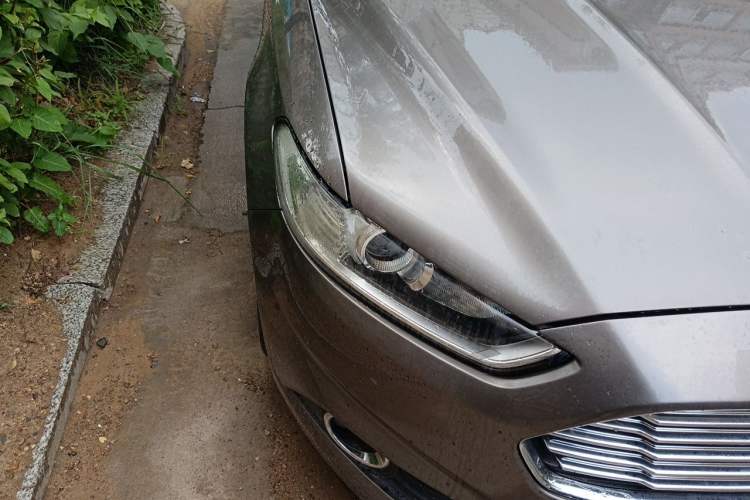 Used Ford Mondeo 2013 1.5L GTDi180 Fashion Edition Right Front Headlight