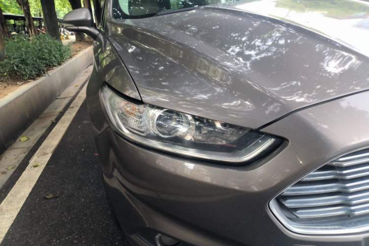 Used Ford Mondeo 2013 1.5L GTDi180 Fashion Edition Right Front Headlight