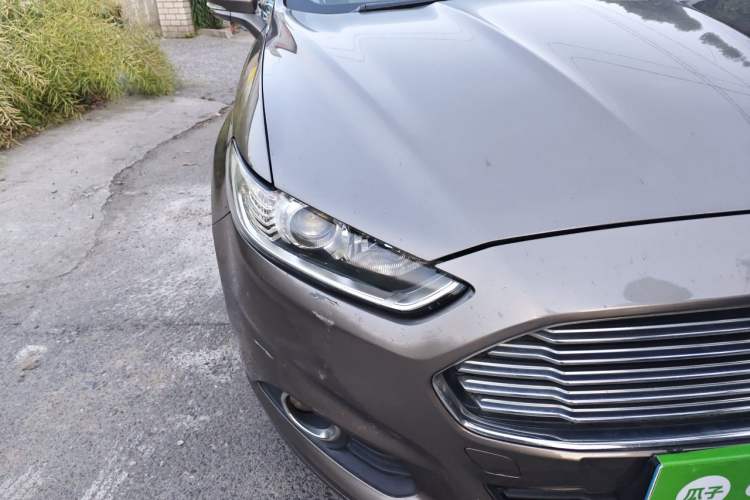 Used Ford Mondeo 2013 1.5L GTDi180 Fashion Edition Right Front Headlight