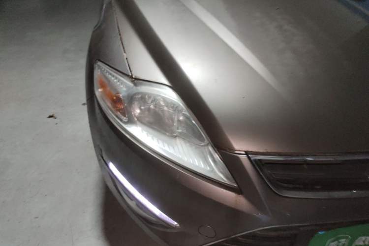 Used Ford Mondeo 2013 2.3L Fashion Edition Right Front Headlight